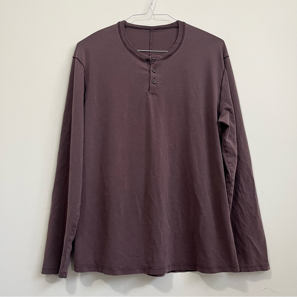 Lululemon Shirt Top Men’s L Mahogany 5 Year Basic Long Sleeve Henley Lightweight